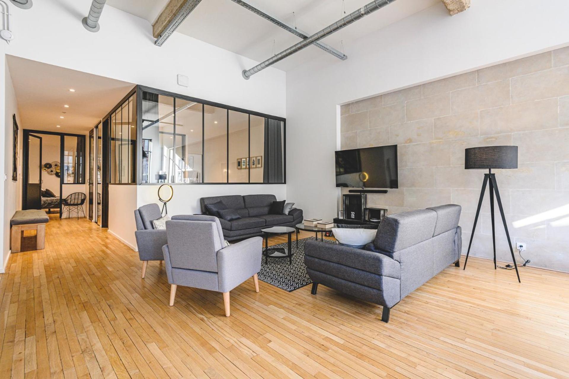 Apartamento Ikizen Prestige - Loft Du Cadran - Parking Prive Reims Exterior foto